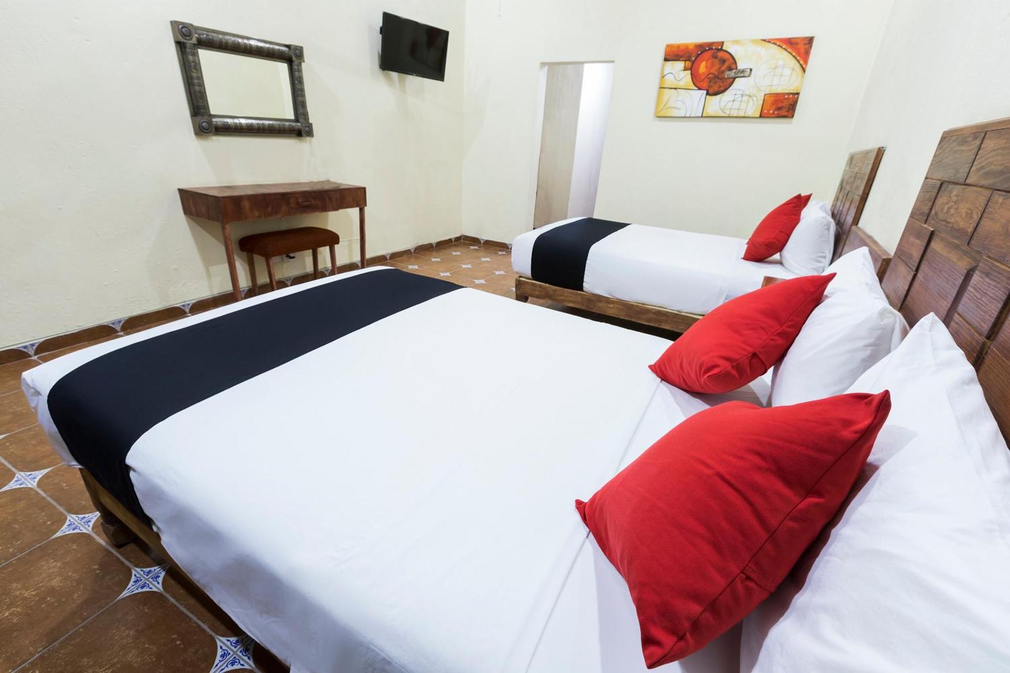 Hotel Hacienda Tonalmain 2*