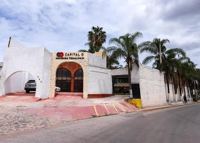 Hotel Hacienda Tonalmain